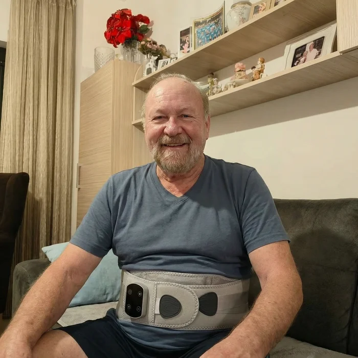 Customer photo Derek with OrthoBelt